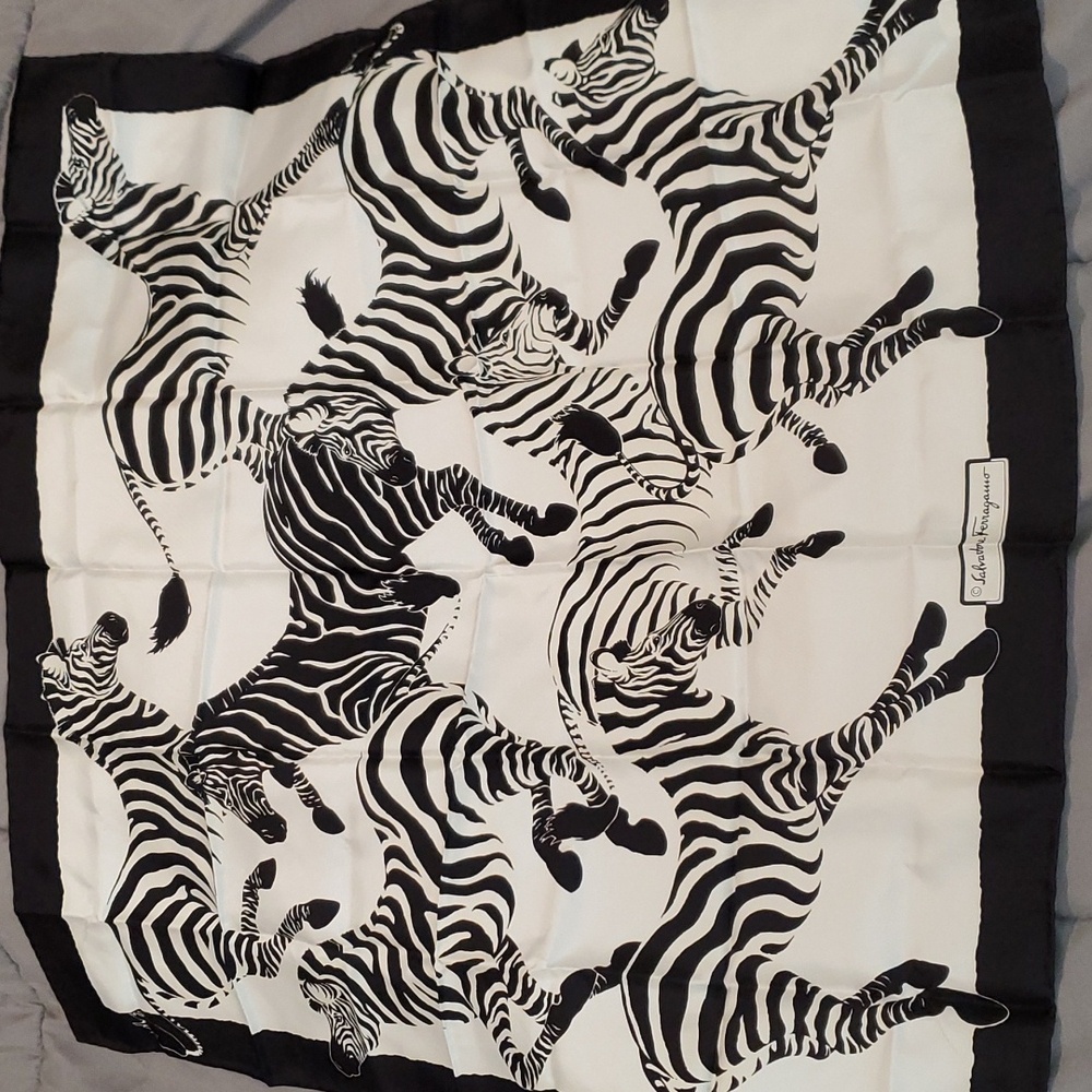 New salvatore Ferragamo silk scarf animal print